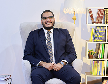 الدكتور / أحمد البحيري